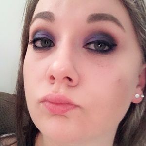 Meet your Posher, Cailee